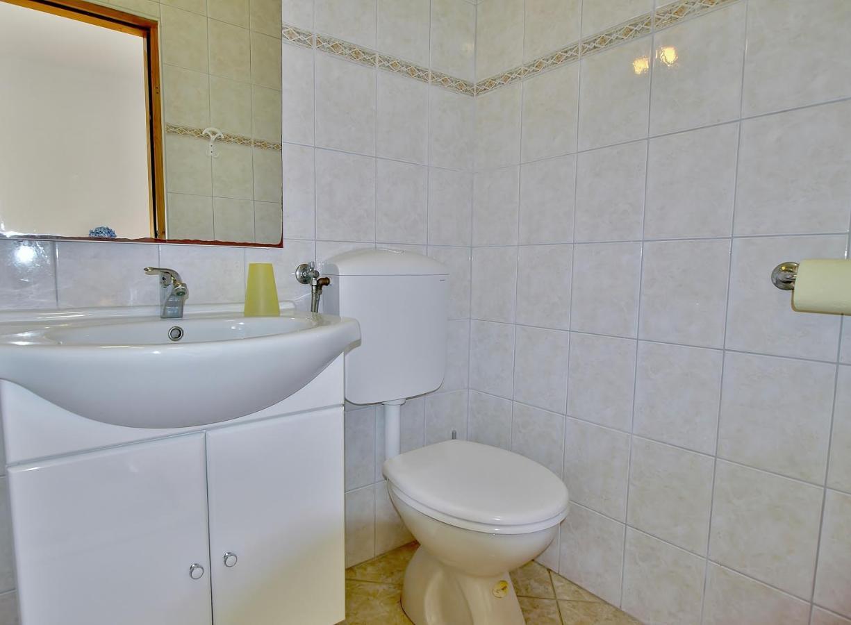 Apartments Eufemija Раб Екстериор снимка