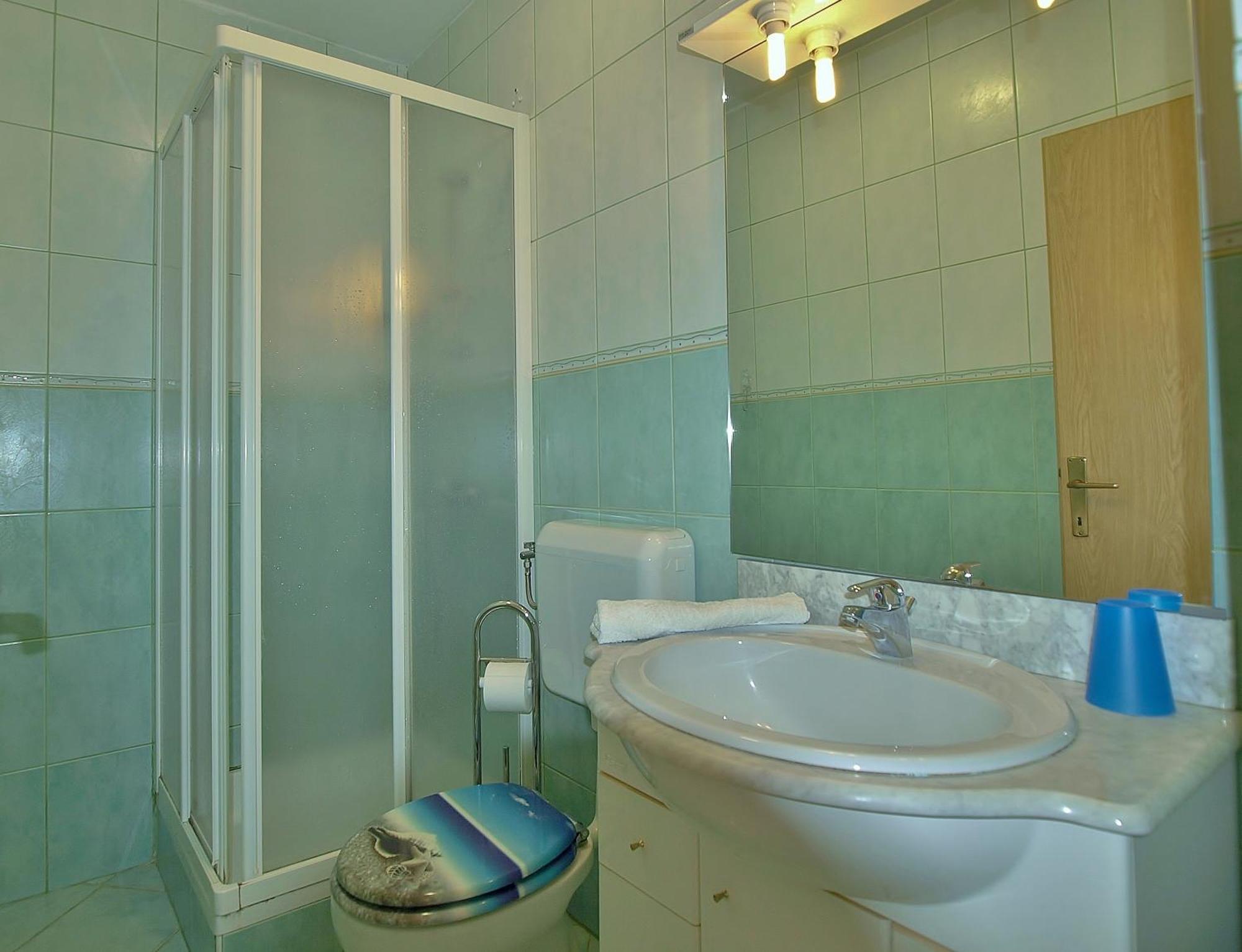 Apartments Eufemija Раб Екстериор снимка