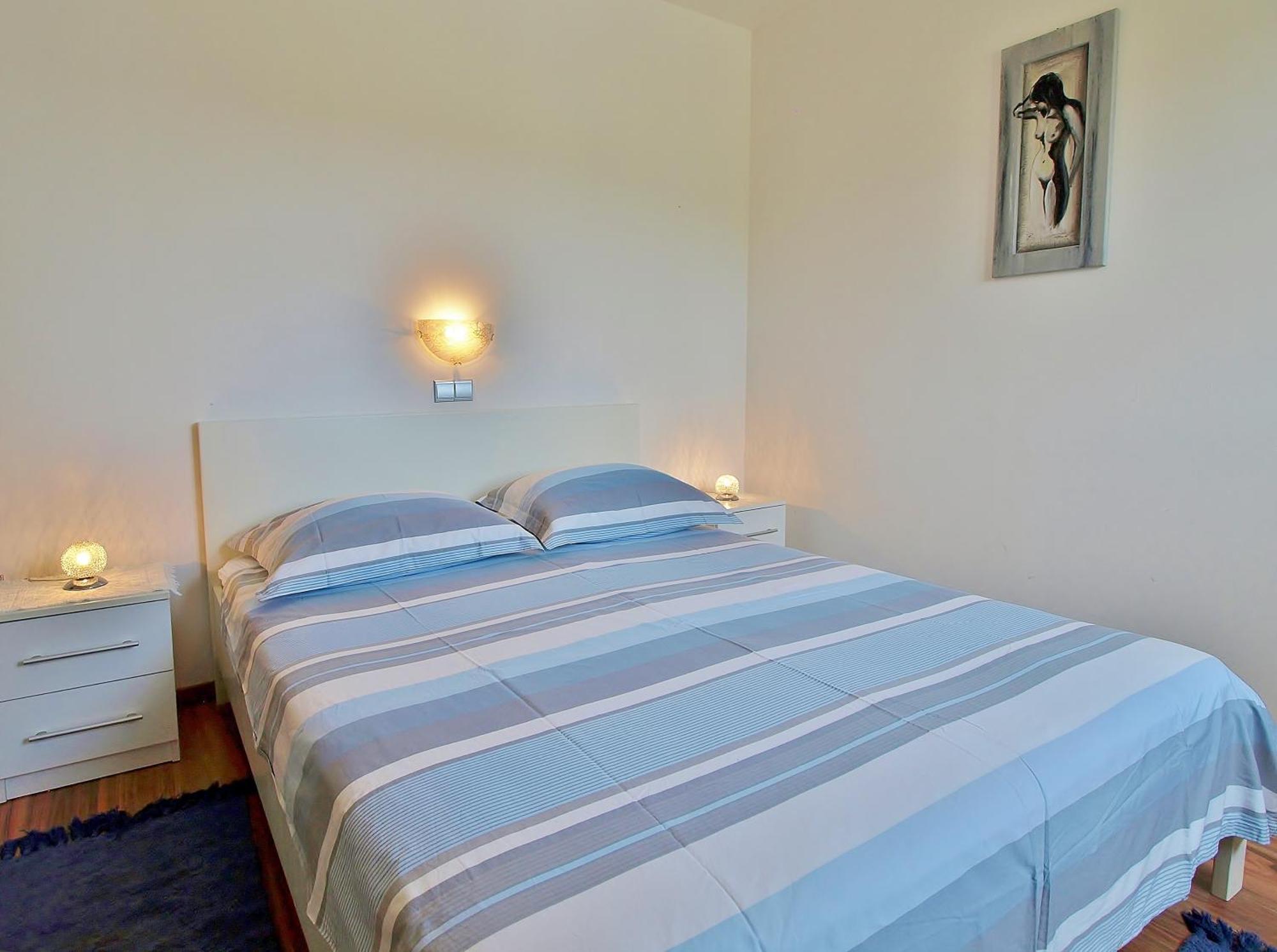 Apartments Eufemija Раб Екстериор снимка