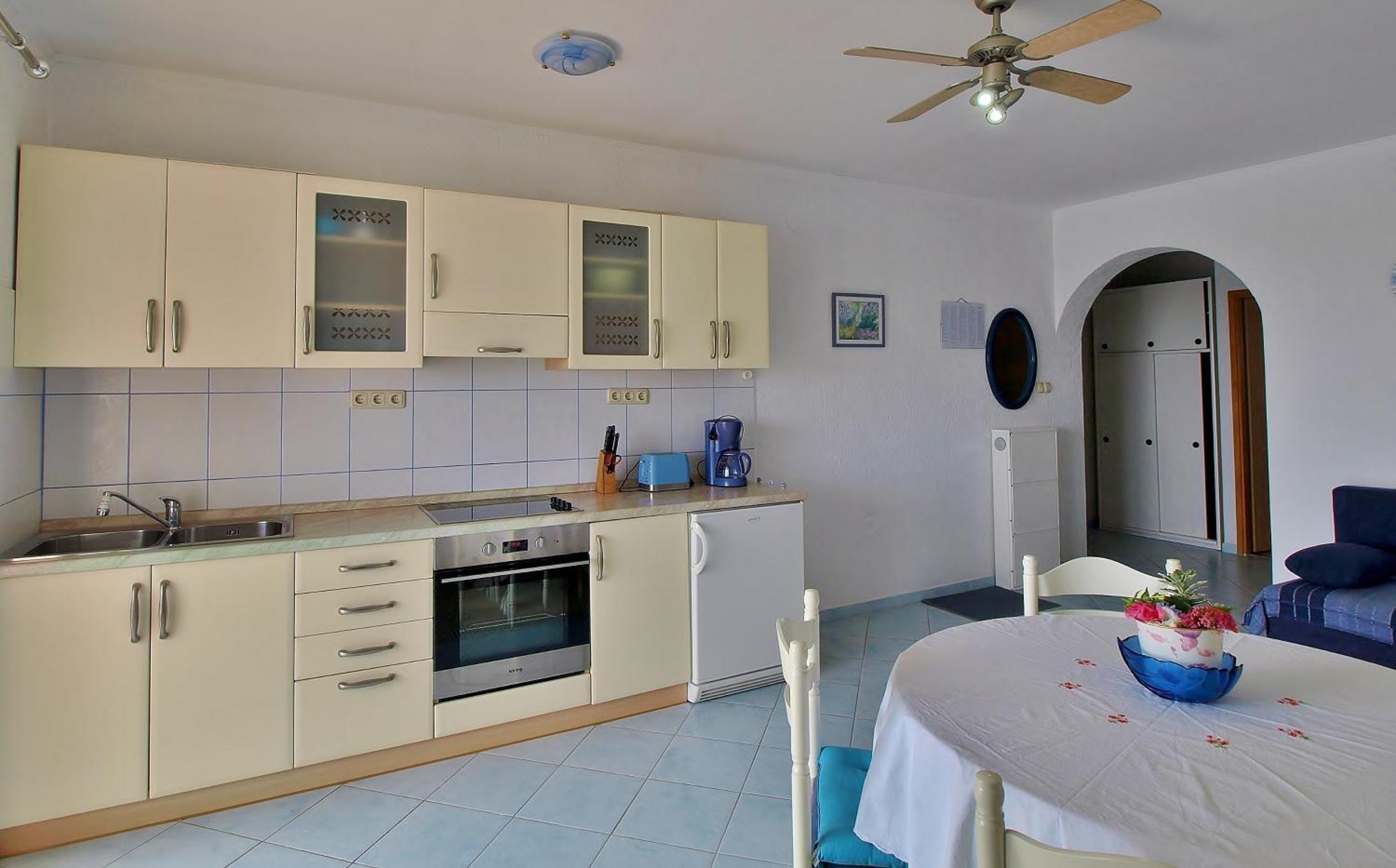 Apartments Eufemija Раб Екстериор снимка